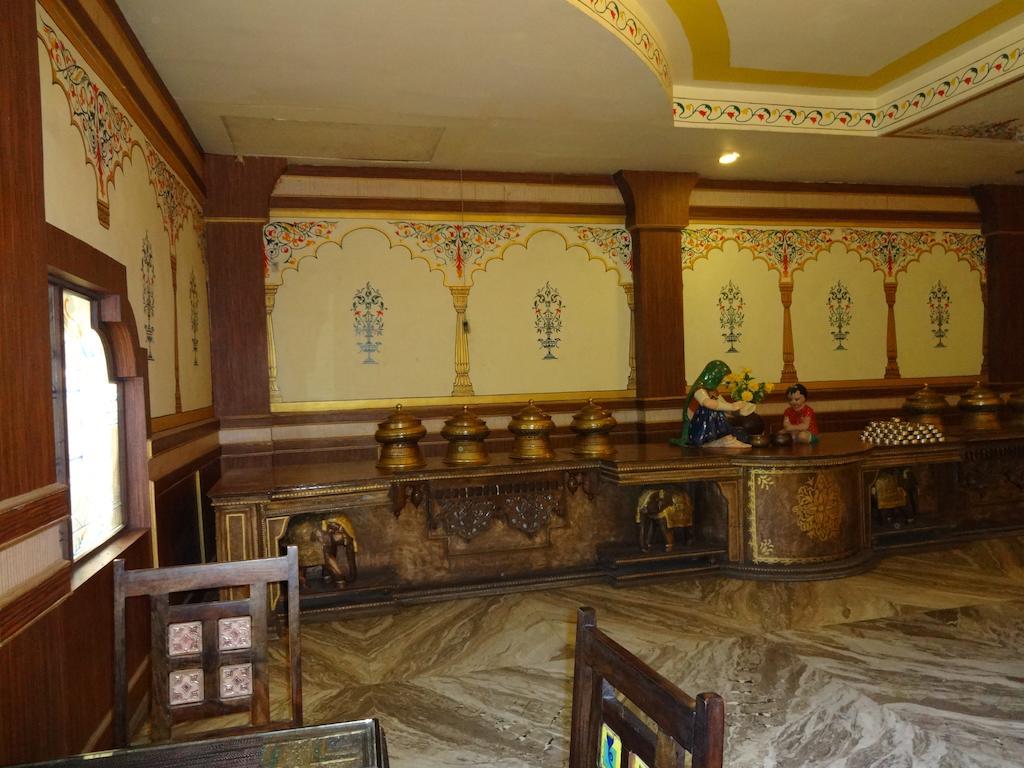 Chokhi Dhani Indore Esterno foto