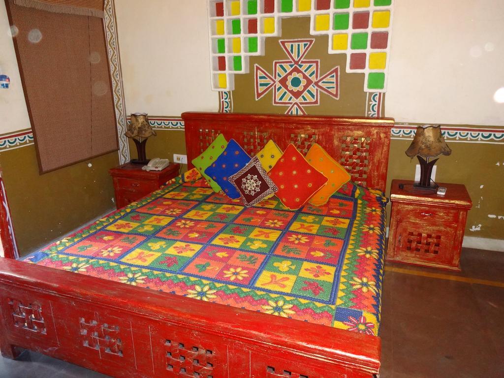 Chokhi Dhani Indore Esterno foto